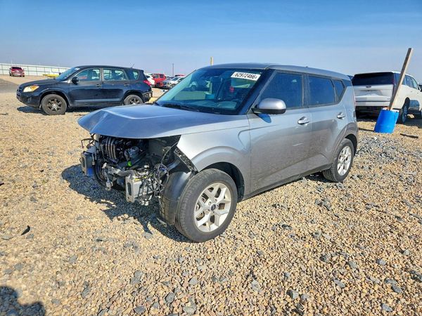 2024 KIA SOUL LX, S