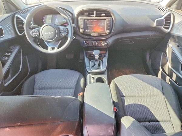 2024 KIA SOUL LX, S