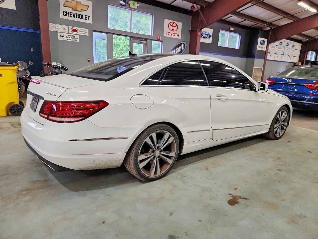 2016 MERCEDES-BENZ E E400-4M