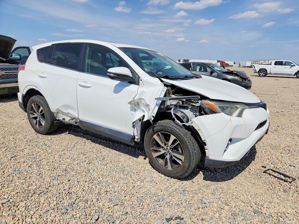 2018 TOYOTA RAV4 Adventure/XLE
