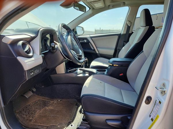 2018 TOYOTA RAV4 Adventure/XLE