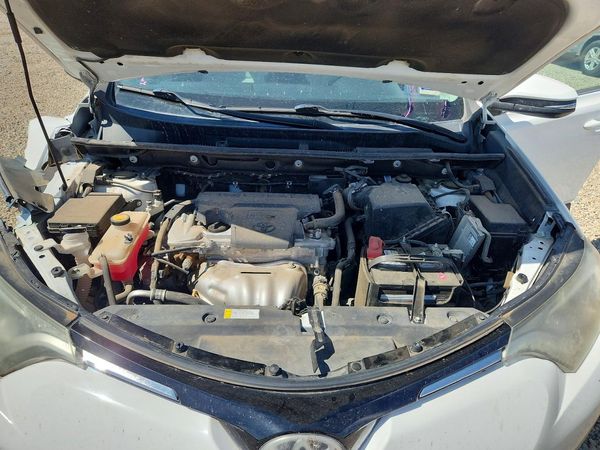 2018 TOYOTA RAV4 Adventure/XLE