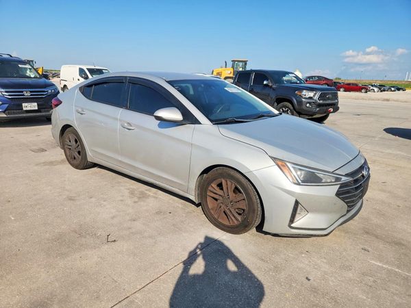 2019 HYUNDAI ELANTRA