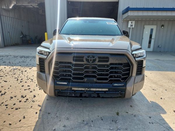 2026 TOYOTA TUNDRA