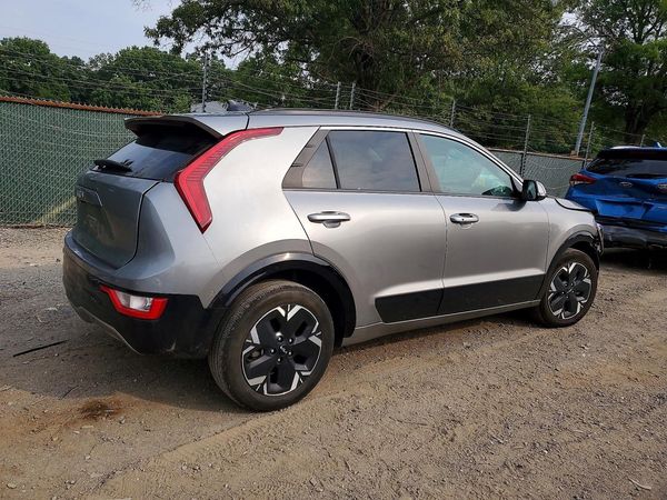2024 KIA NIRO