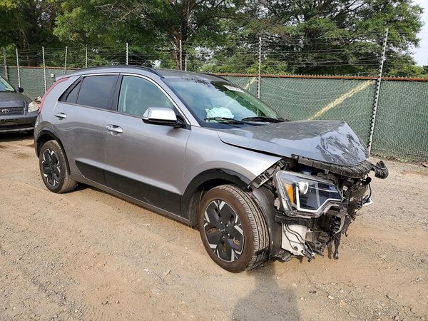 2024 KIA NIRO