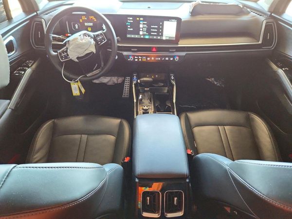 2025 KIA SORENTO