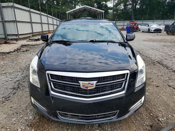 2016 CADILLAC XTS Luxury