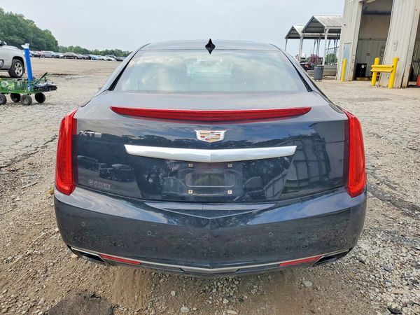 2016 CADILLAC XTS Luxury