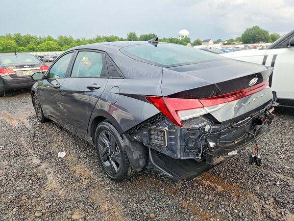 2021 HYUNDAI ELANTRA