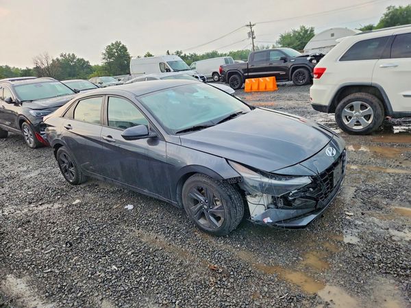 2021 HYUNDAI ELANTRA