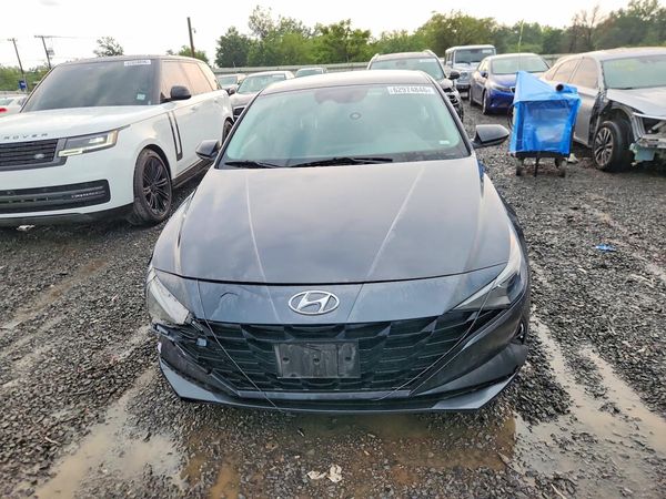 2021 HYUNDAI ELANTRA
