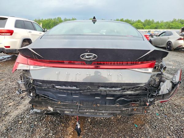 2021 HYUNDAI ELANTRA
