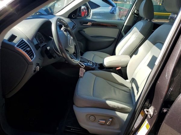 2016 AUDI Q5 quattro Premium Plus