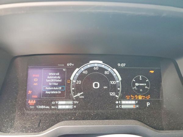 2025 TOYOTA TUNDRA