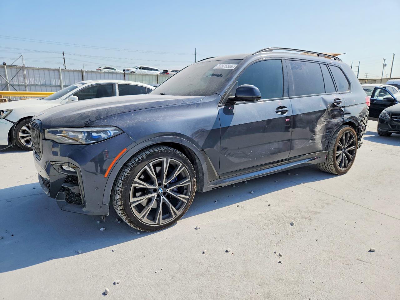 2020 BMW X7