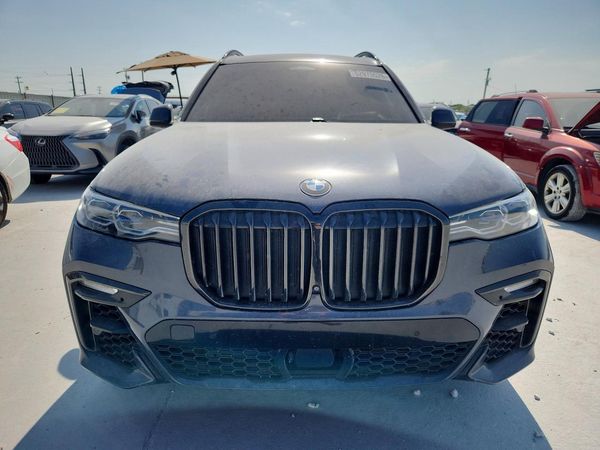 2020 BMW X7