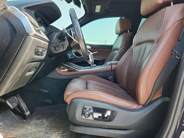 2020 BMW X7