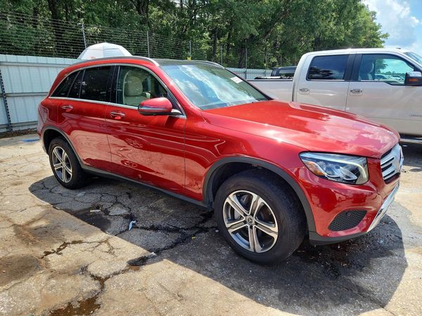 2018 MERCEDES-BENZ GLC