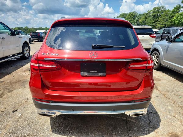 2018 MERCEDES-BENZ GLC