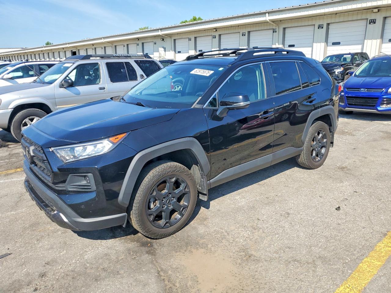 2020 TOYOTA RAV4 Adventure