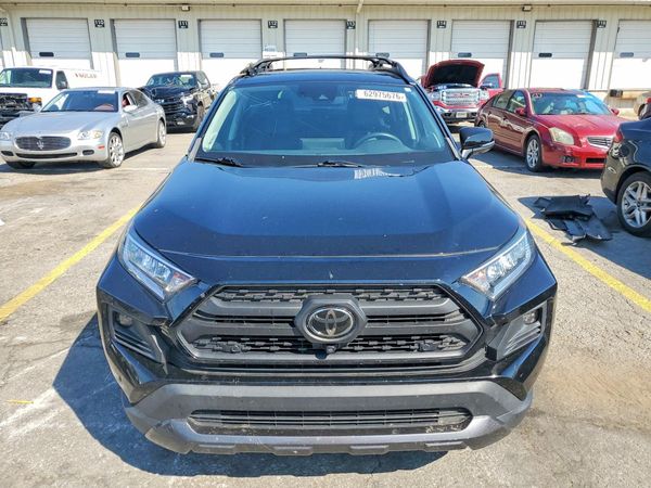 2020 TOYOTA RAV4 Adventure
