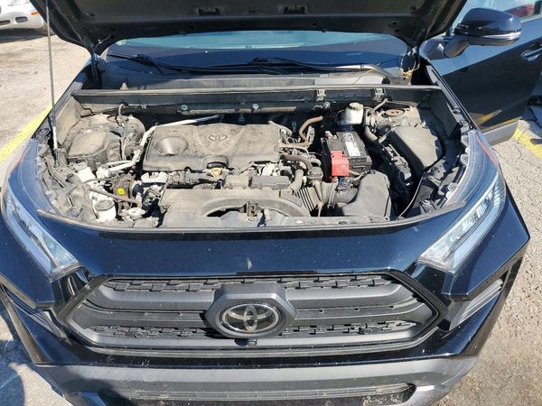 2020 TOYOTA RAV4 Adventure