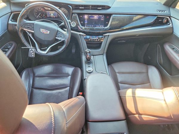 2020 CADILLAC XT6
