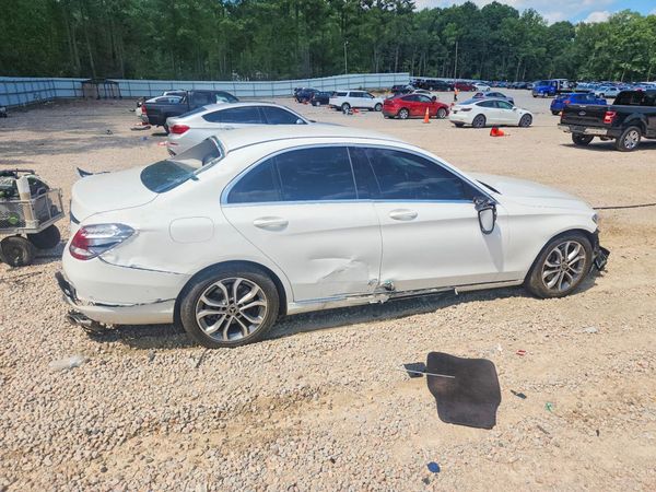 2017 MERCEDES-BENZ C