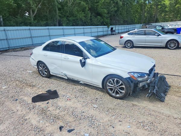 2017 MERCEDES-BENZ C