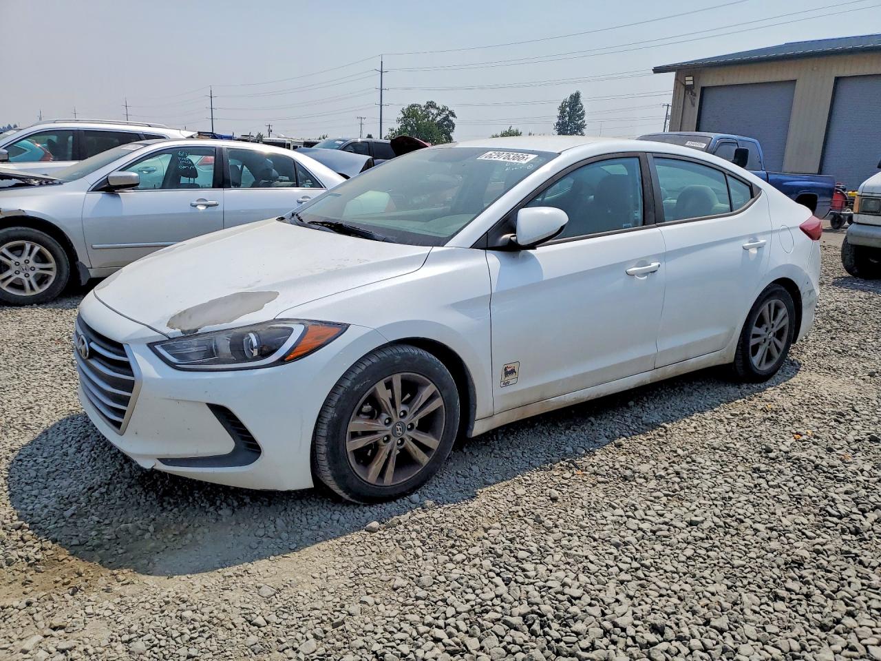 2017 HYUNDAI ELANTRA
