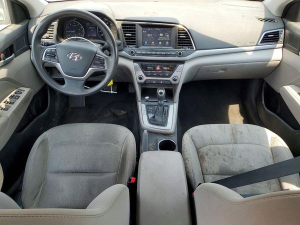 2017 HYUNDAI ELANTRA