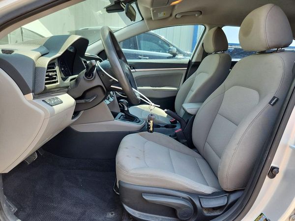 2019 HYUNDAI ELANTRA