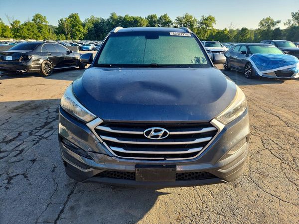 2017 HYUNDAI TUCSON
