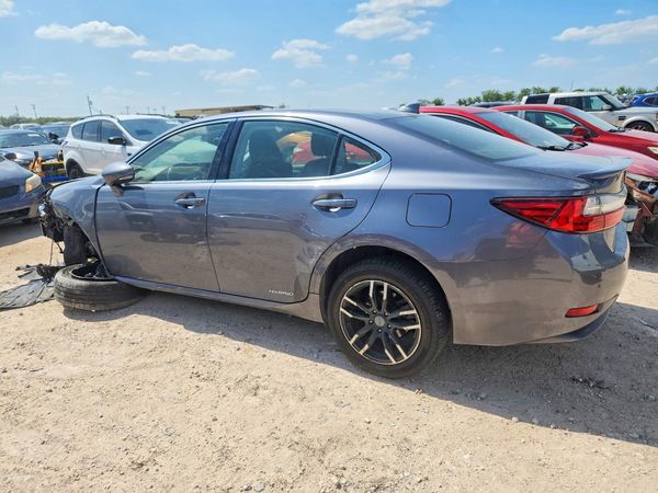 2018 LEXUS ES