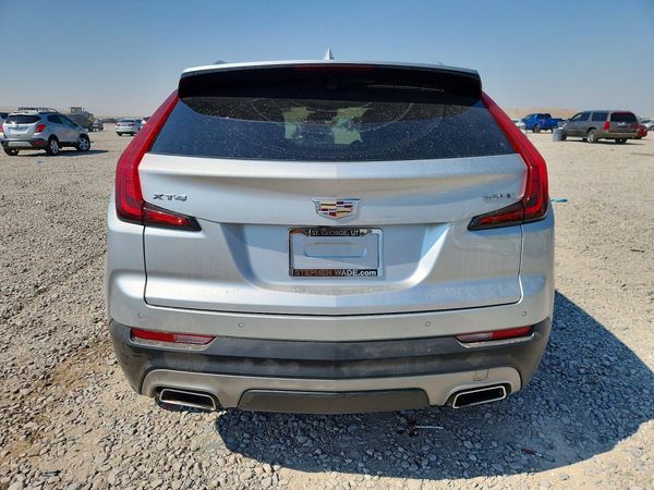 2021 CADILLAC XT4 Premium Luxury
