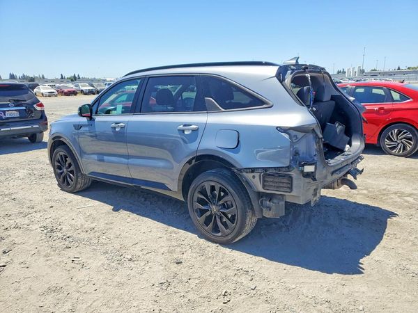 2021 KIA SORENTO