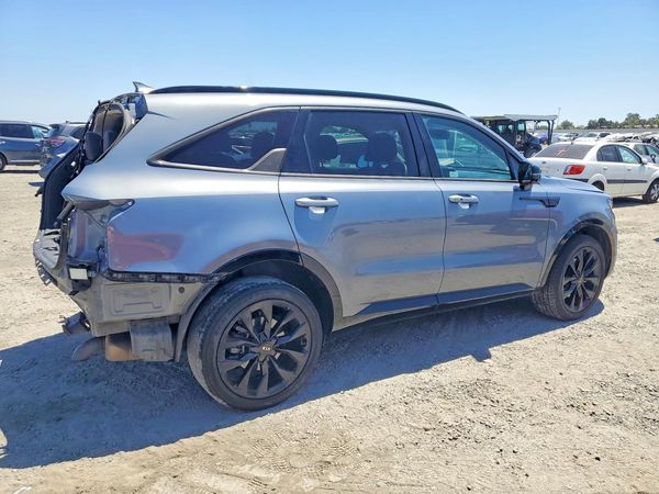 2021 KIA SORENTO