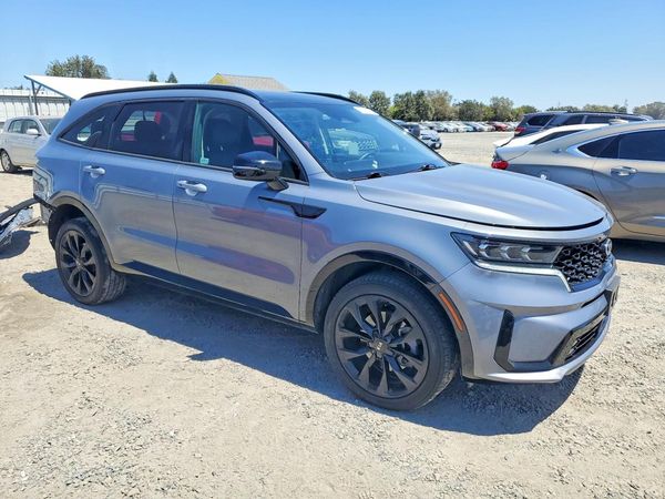 2021 KIA SORENTO