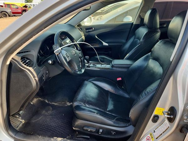 2012 LEXUS IS 250C