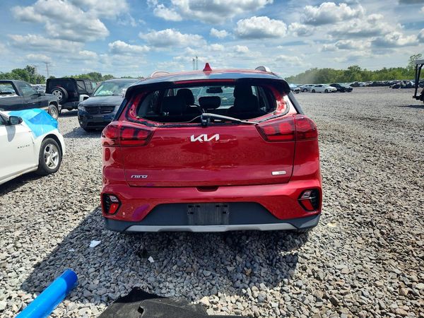 2022 KIA NIRO