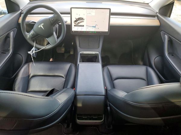 2021 TESLA MODEL Y