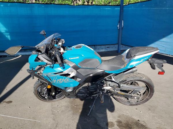 2021 KAWASAKI EX400
