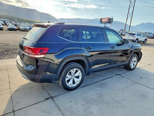 2018 VOLKSWAGEN ATLAS 4Motion SE