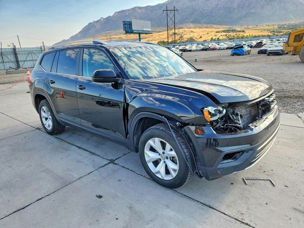 2018 VOLKSWAGEN ATLAS 4Motion SE