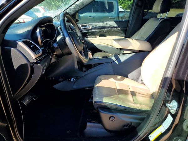 2016 JEEP CHEROKEE Limited — DENT