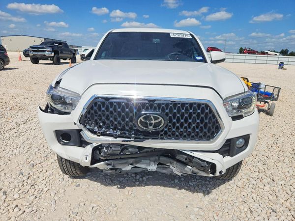 2019 TOYOTA TACOMA SR5