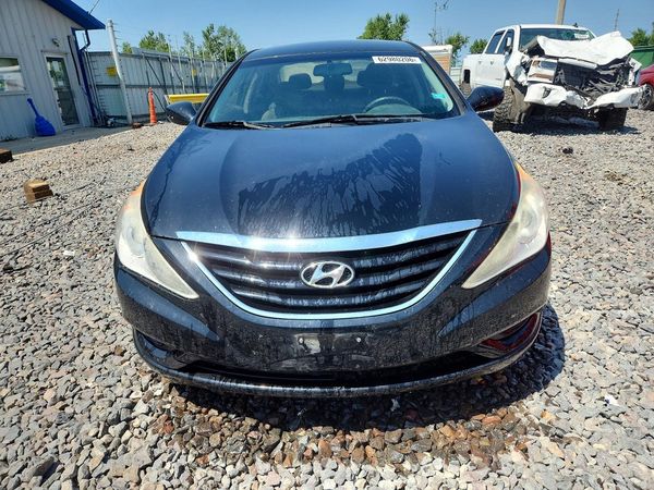 2012 HYUNDAI SONATA Middle-low level