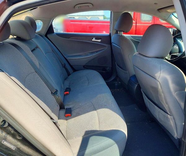 2012 HYUNDAI SONATA Middle-low level
