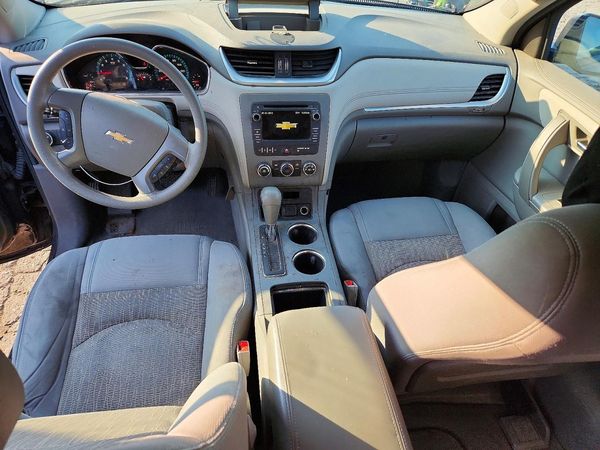 2017 CHEVROLET TRAVERSE LS